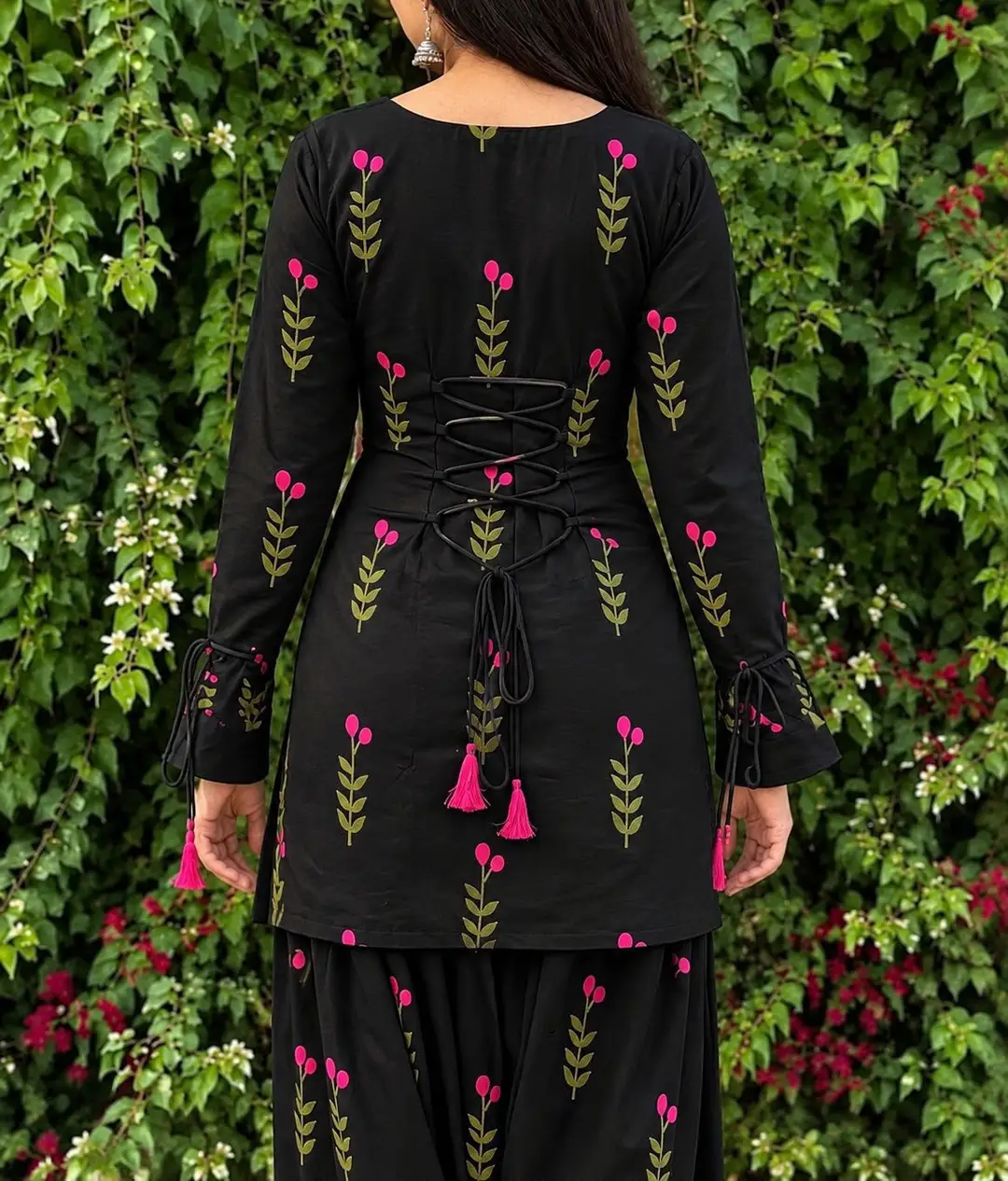 3 Pcs Women's Stitched Lawn Digital Print Suit