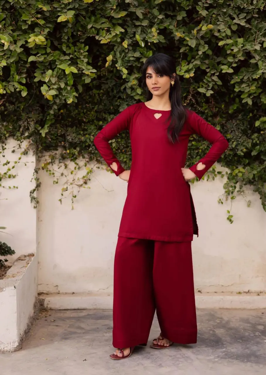 2 Pcs Women's Stitched Georgette Plain Shirt And Trouser