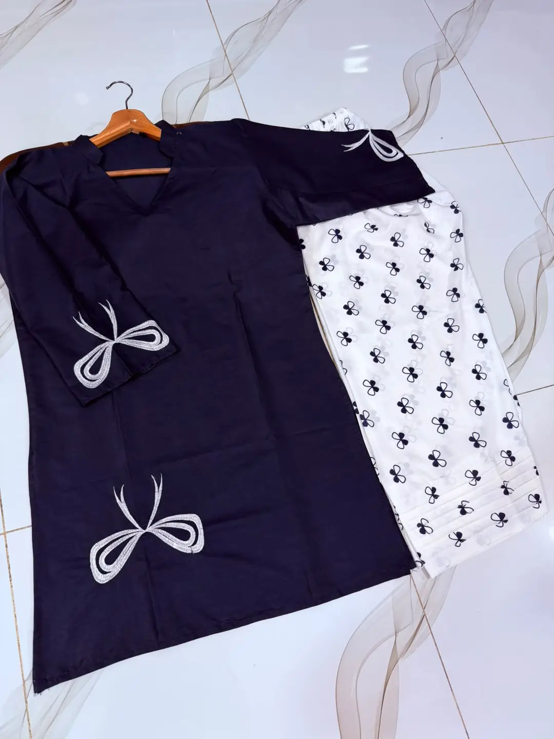 2 Pcs Women's Stitched Cotton Printed Shirt And Trouser➰