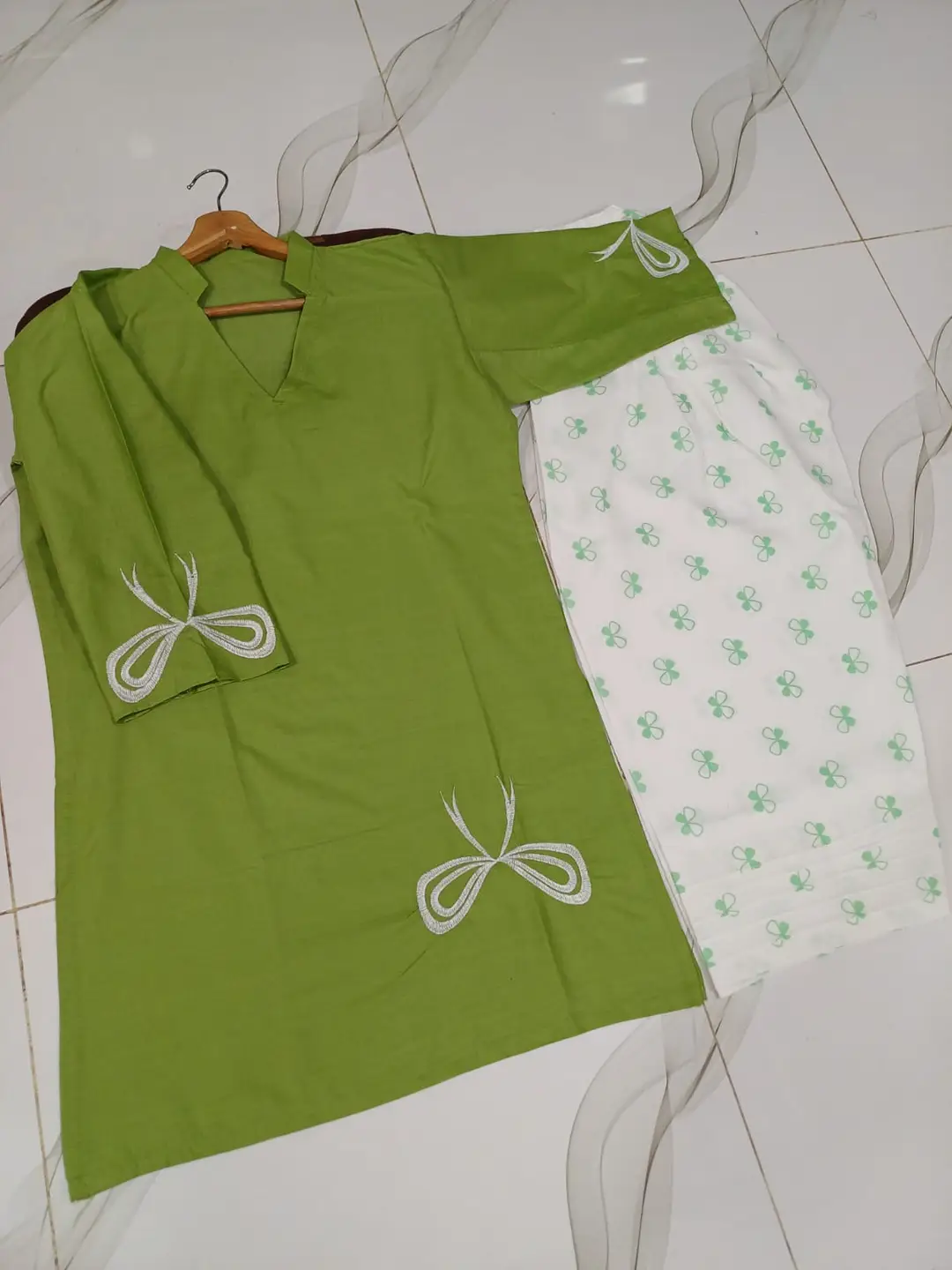 2 Pcs Women's Stitched Cotton Printed Shirt And Trouser➰