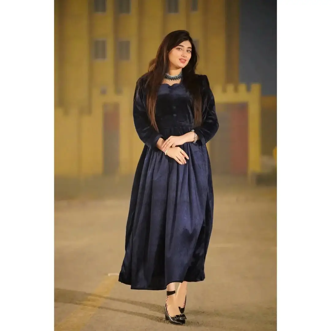 1 Pc Women's Stitched Velvet Plain Maxi