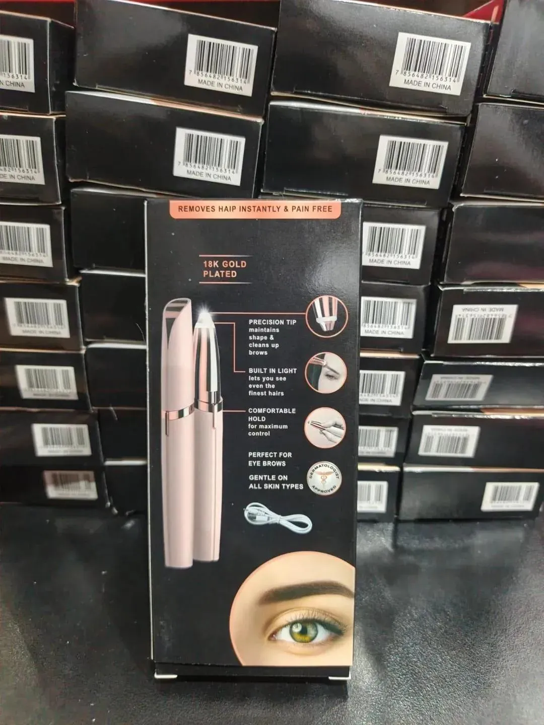 Rechargeable Eyebrow Trimmer with Box Packaging