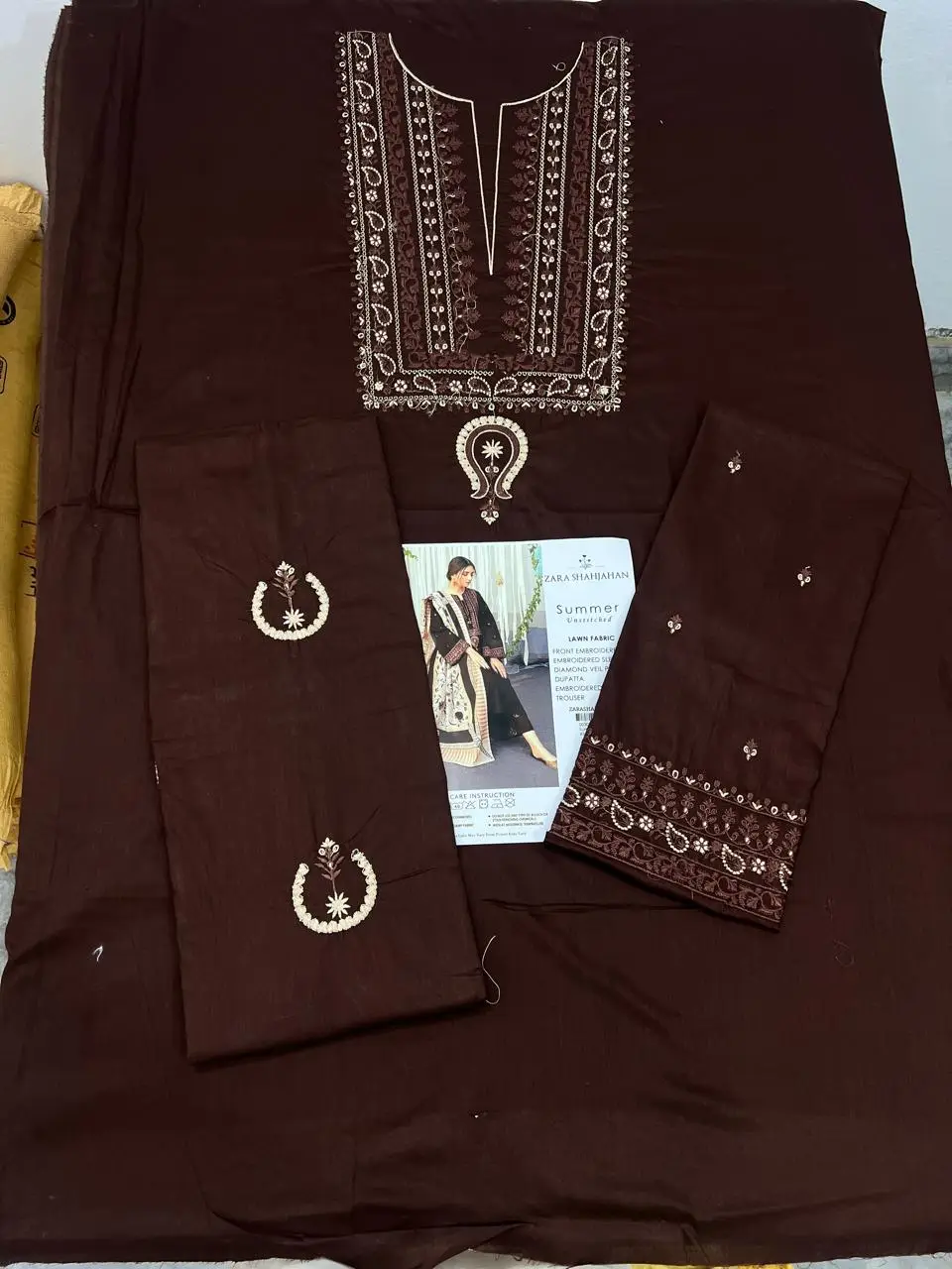 2 Pcs Women's Unstitched Embroidered Suit
