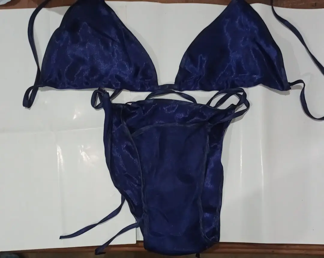 Silk Plain Comfortable And Lightweight Bikini Set / Swim Wear Bikini