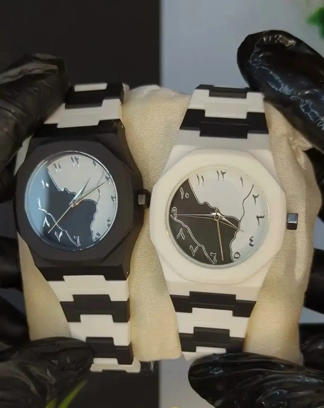 Pack Of 2 Aura Watch Mix Colour Men Imported Quality
