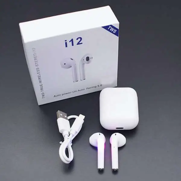 White Airpods I 12