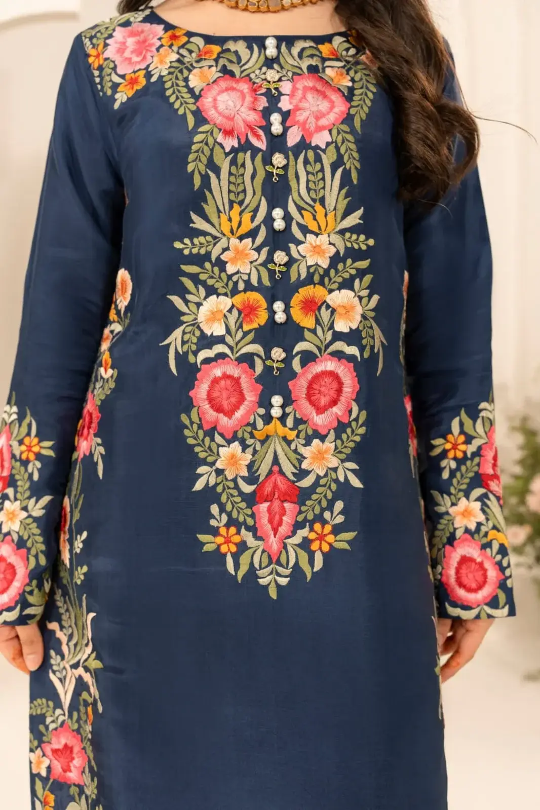 Stunning Women's Stitched Linen Suit Set - 3 Pcs with Embroidered Design