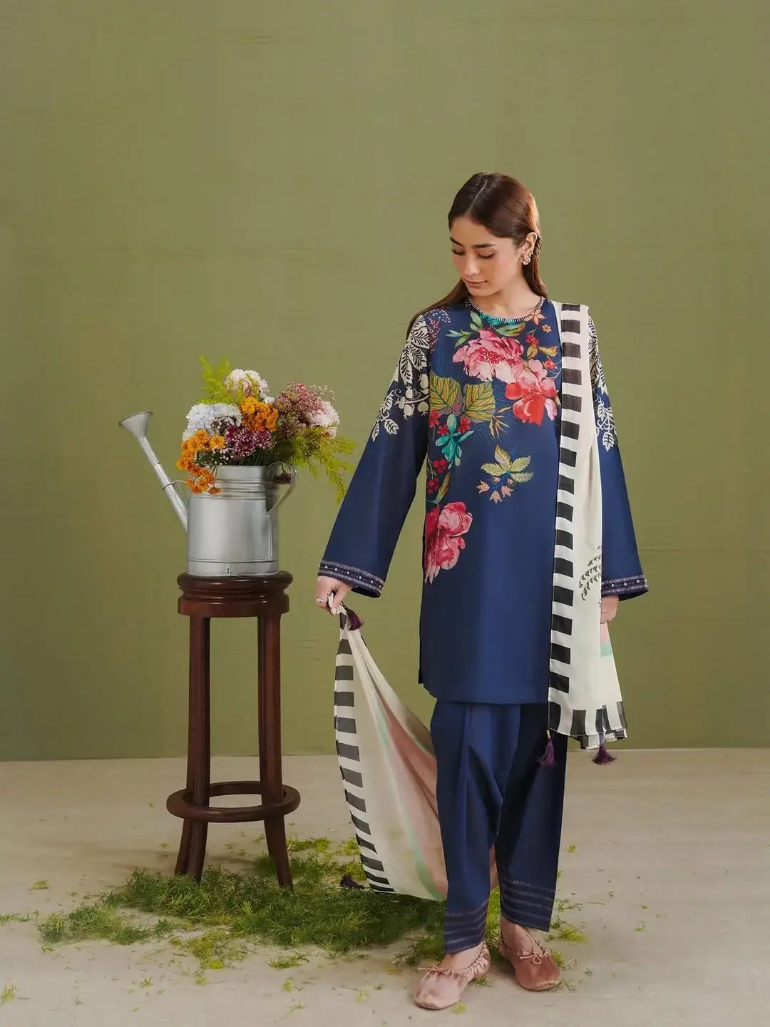 Exquisite Blue Digital Printed Women's Suit - 3 Pcs