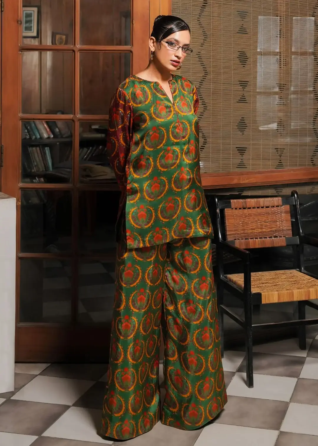 Stylish Women's Printed 2 Pcs Shirt And Trouser Set