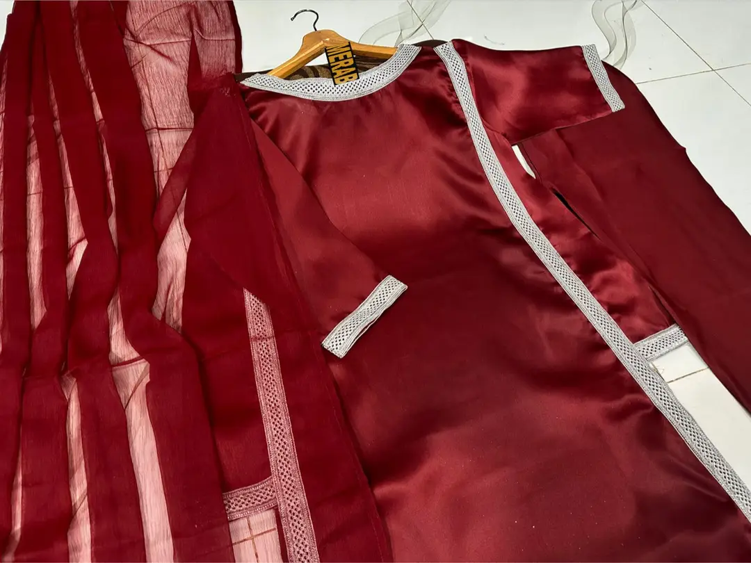Hania Amir Inspired Indian Lace Work 3 Piece Suit for Women – Pure Shamoz Silk Long Shirt with Chiffon Dupatta & Plain Trouser