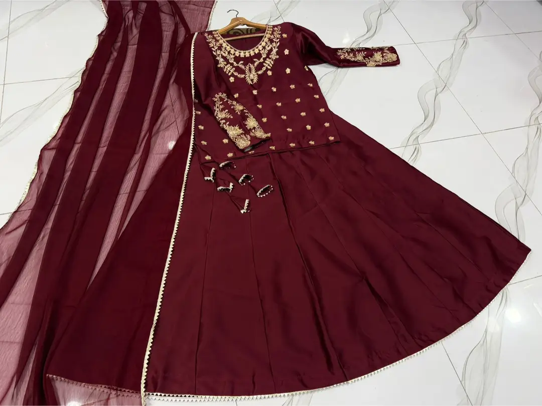 Wedding Wear 3 Piece Zarri Handwork Lehenga Suit