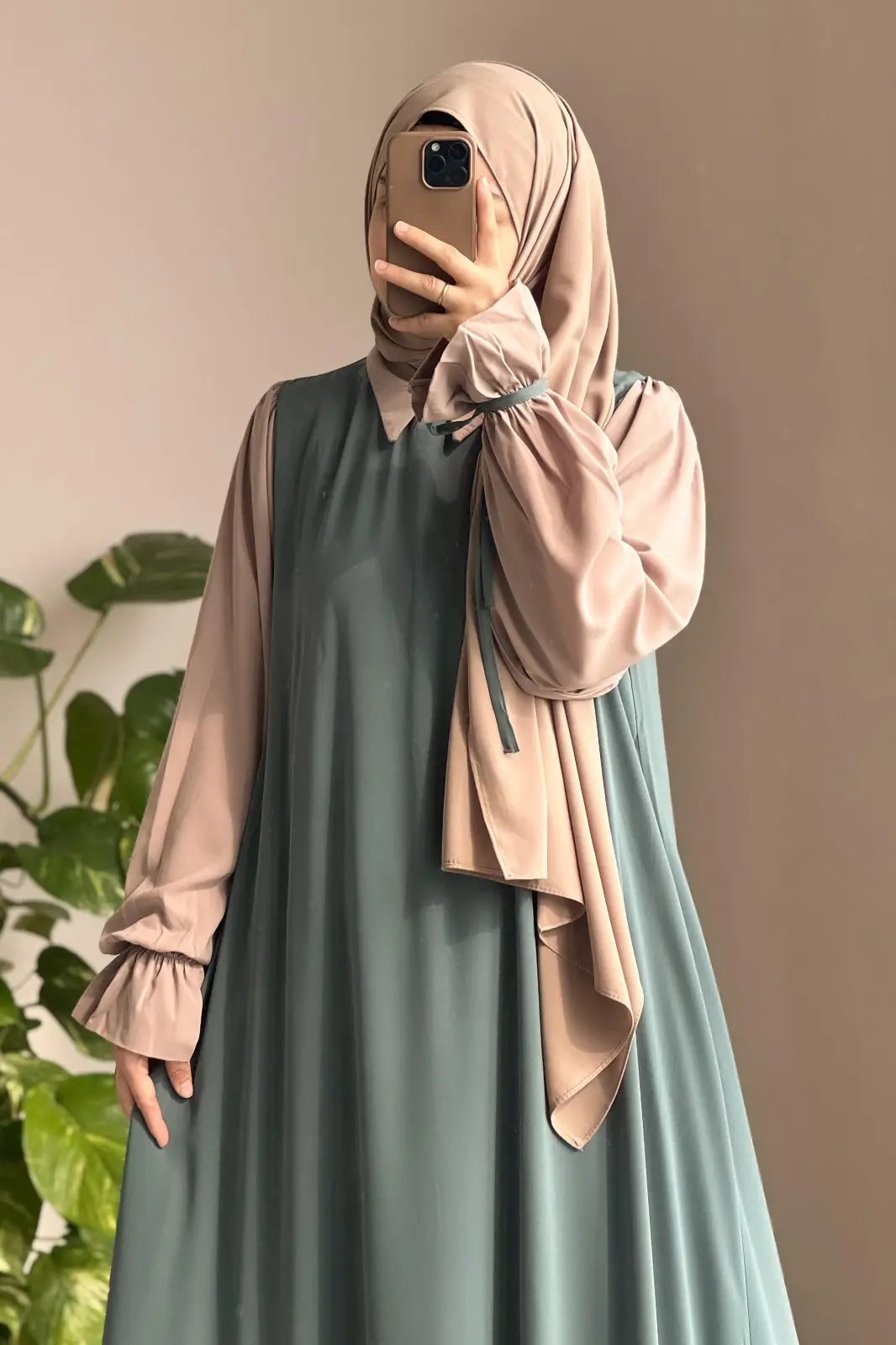 Collar Abaya with Belt and Matching Stroller | Original Wool Peach Fabric | Front Open Stylish Abaya for Women | Soft Premium Abaya