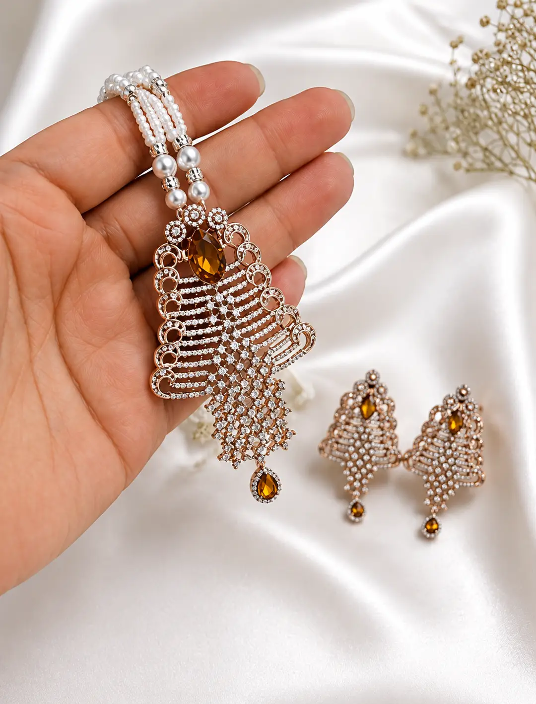 Elegant Pearl & Crystal Pendant Necklace Set with Matching Earrings – Premium Fashion Jewellery