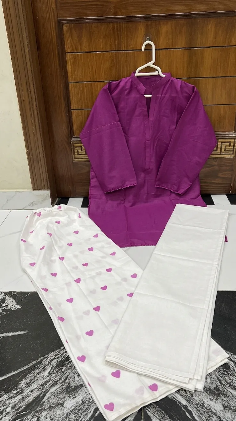 3Pcs Women's Stitched Cotton Lawn Block Printed Suit Viral Heart Printed with Lace