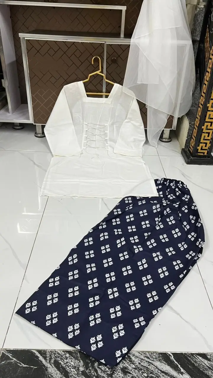 3 Pcs Women's Stitched Cotton Lawn Printed Suit with Fitingable back Straps