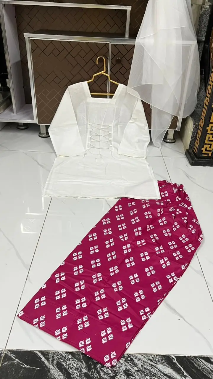 3 Pcs Women's Stitched Cotton Lawn Printed Suit with Fitingable back Straps