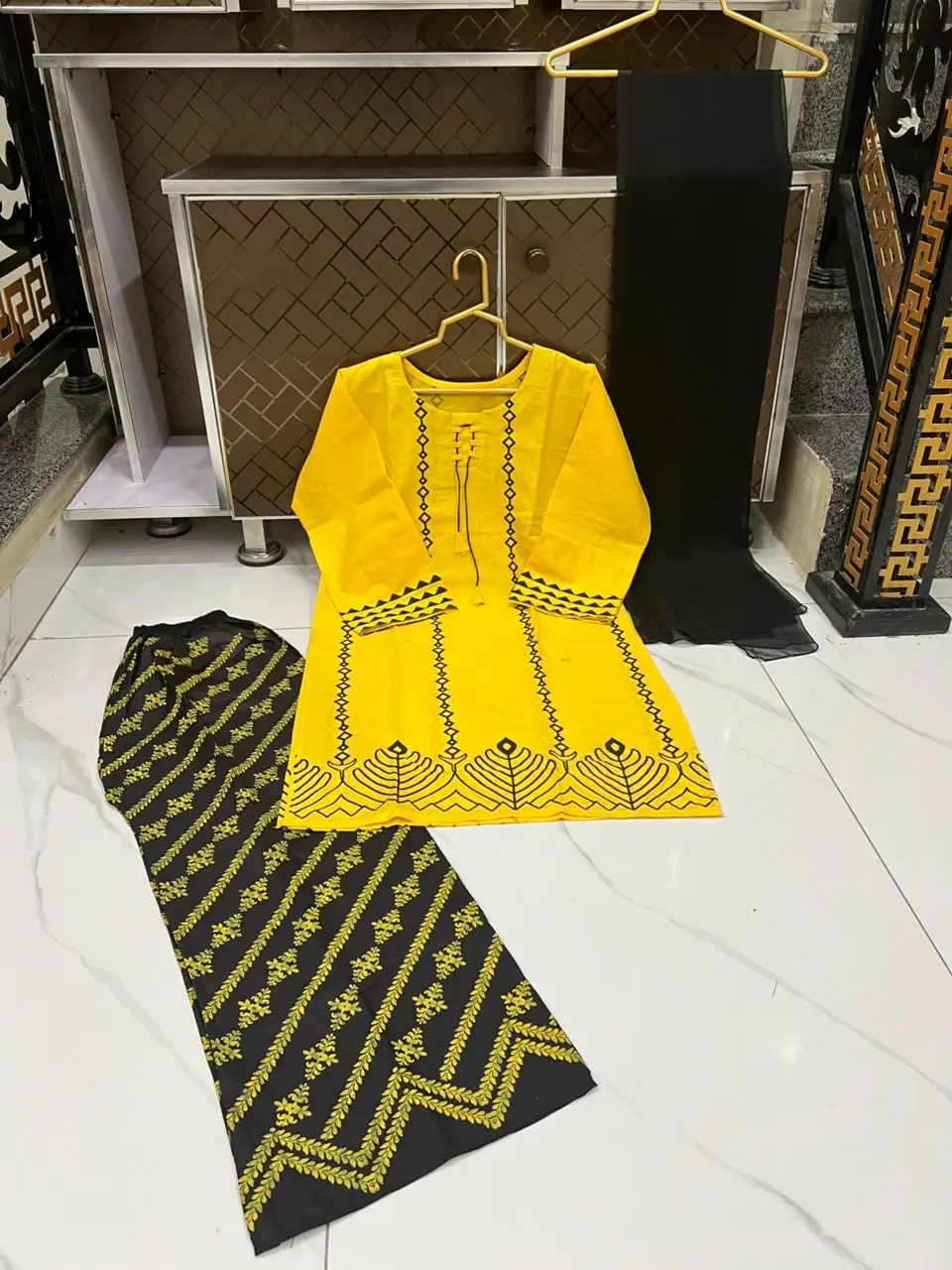 3 Pcs Women's Stitched Cotton Lawn Block Printed Suit with stylish Neck Design