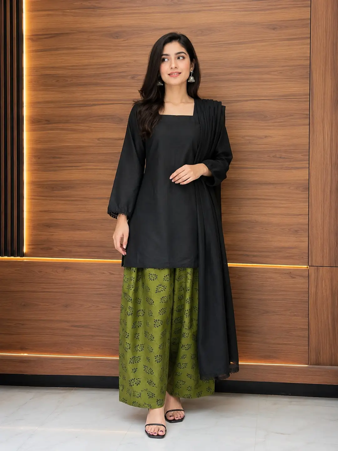 3 Pcs Women's Stitched Cotton Printed Suit with Farshi Shalwar and Dupatta