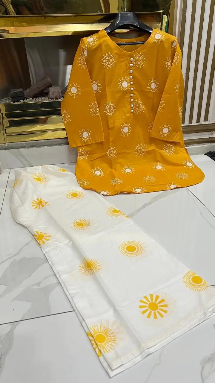 2 Pcs Women's Stitched Cotton Lawn Printed Co-Ord Set Sooraj Print