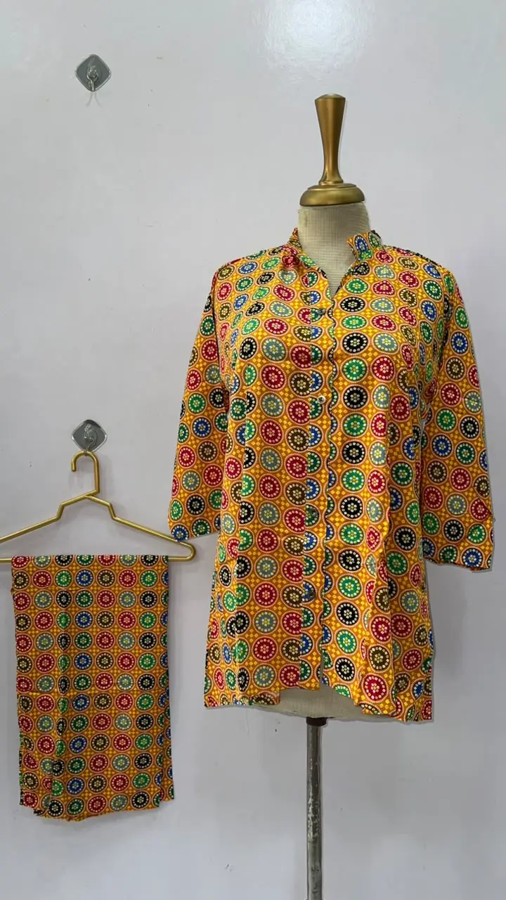 2 Pcs Women's Stitched Linen Printed Co-Ord Set