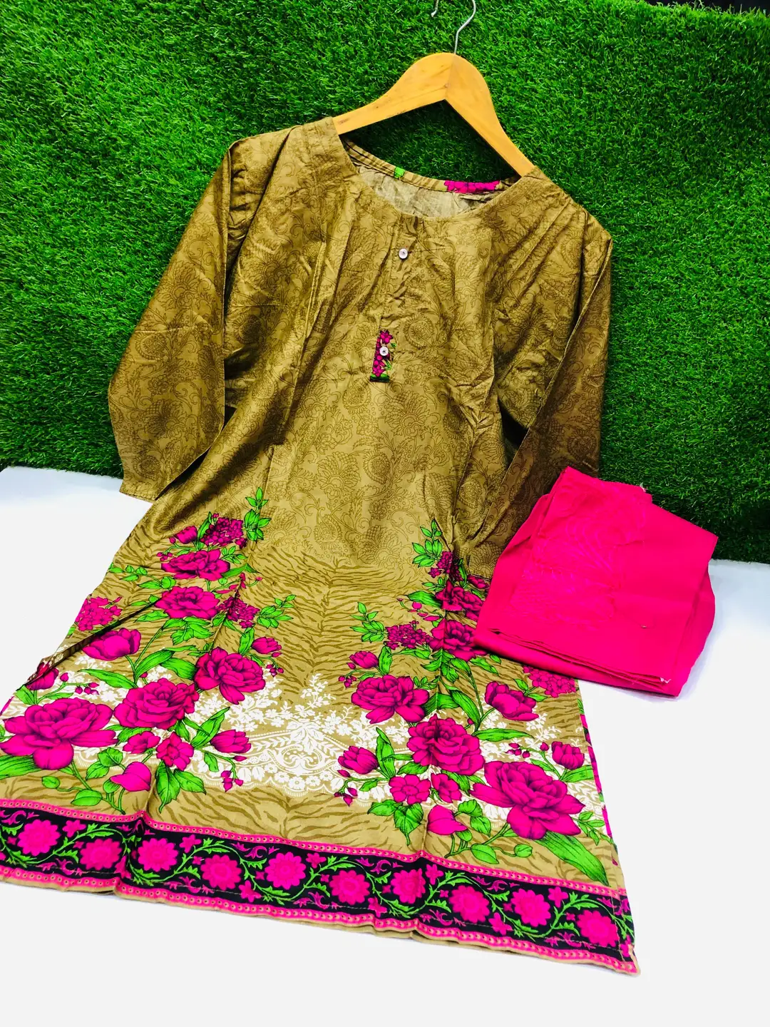 2 Pcs Women's Stitched Linen Printed Shirt And Trouser