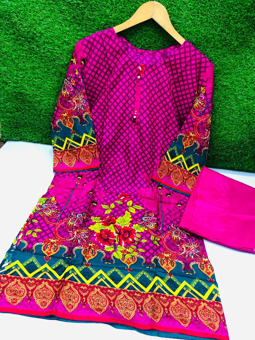 2 Pcs Women's Stitched Linen Printed Shirt And Trouser