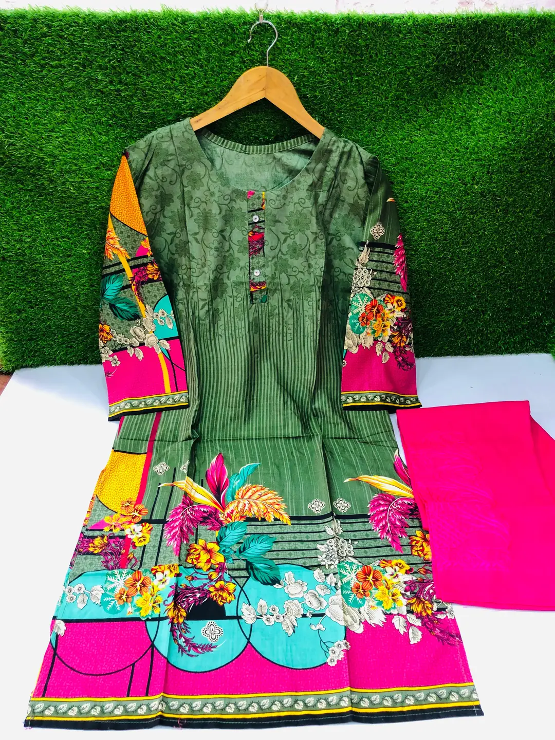 2 Pcs Women's Stitched Linen Printed Shirt And Trouser