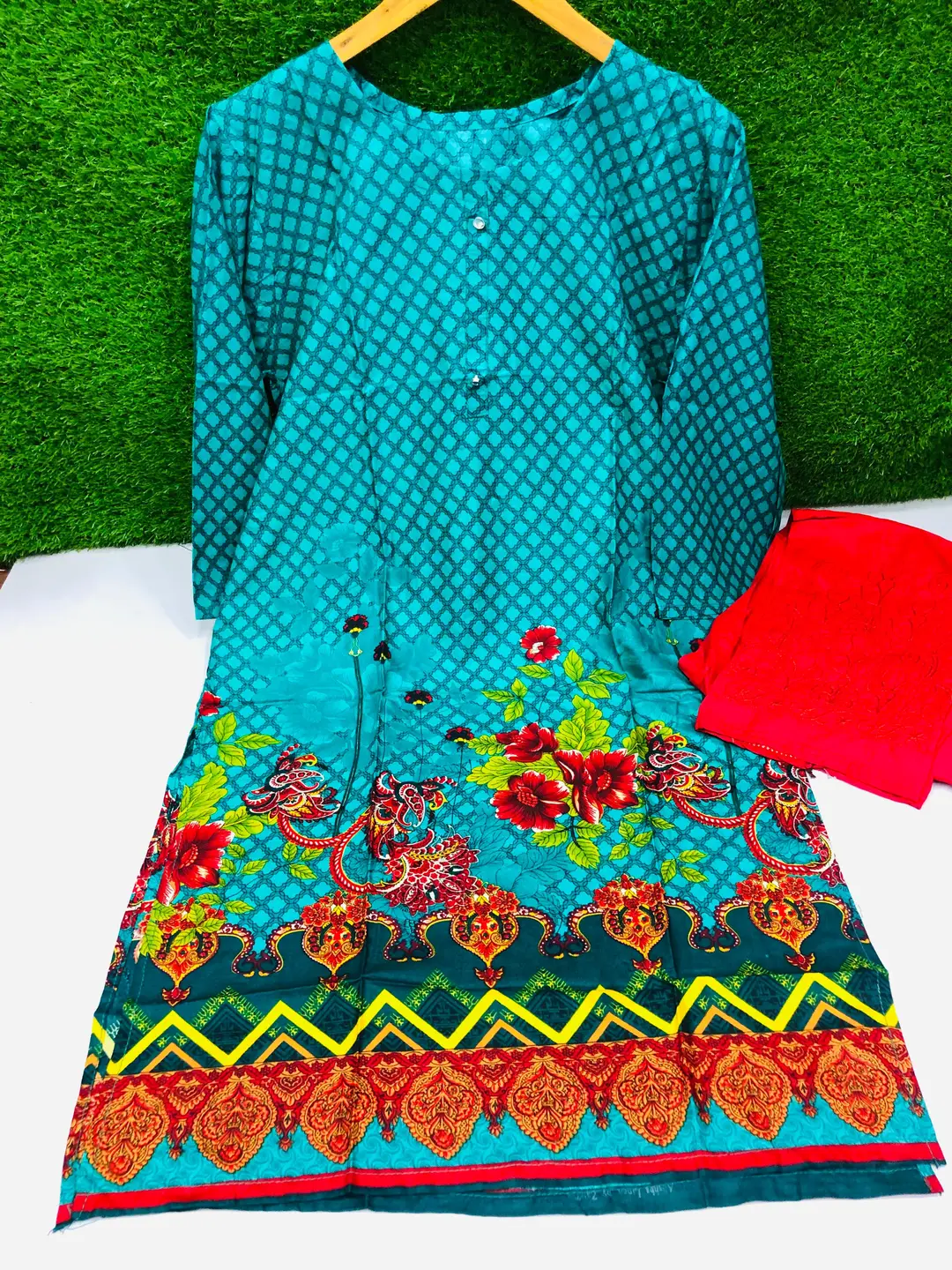 2 Pcs Women's Stitched Linen Printed Shirt And Trouser