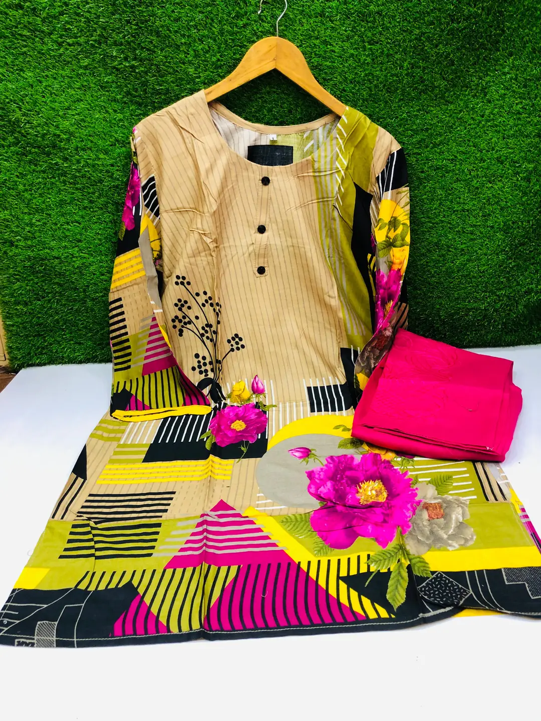 2 Pcs Women's Stitched Linen Printed Shirt And Trouser