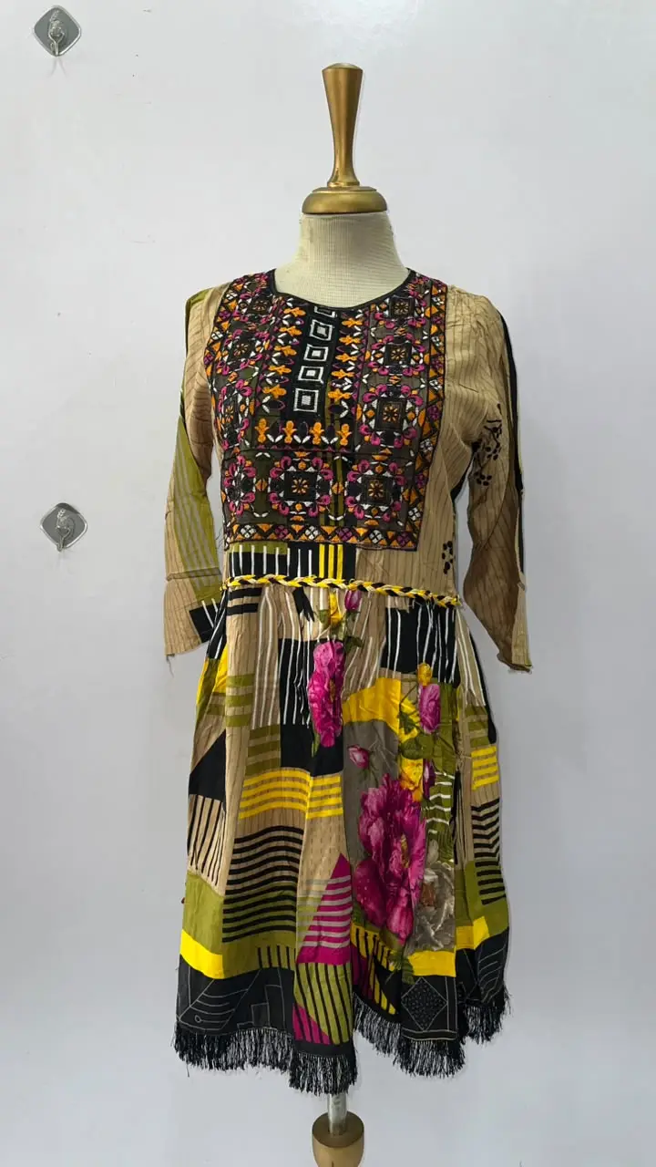 2 Pcs Women's Stitched Linen Printed Frock And Trouser