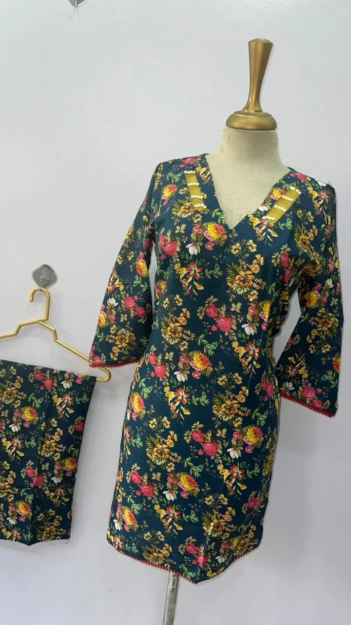2 Pcs Women's Stitched Khaddar Printed Shirt And Trouser