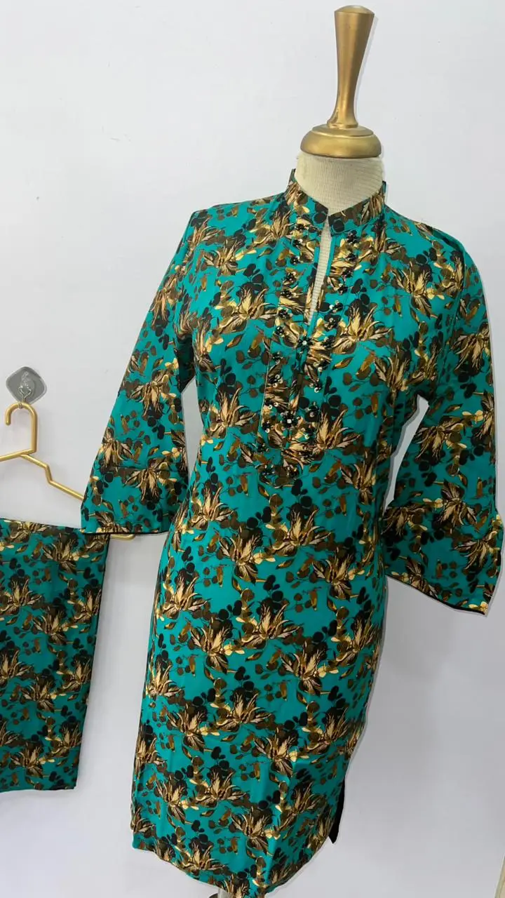 2 Pcs Women's Stitched Khaddar Printed Shirt And Trouser