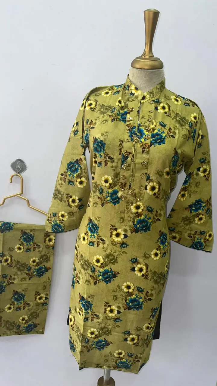 2 Pcs Women's Stitched Khaddar Printed Shirt And Trouser