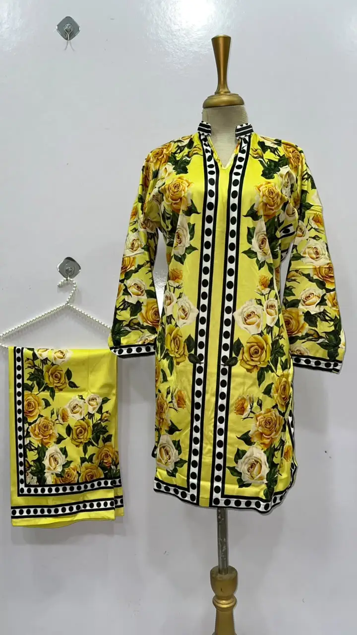2 Pcs Women's Stitched Luxury Velvet Printed Co-Ord Set