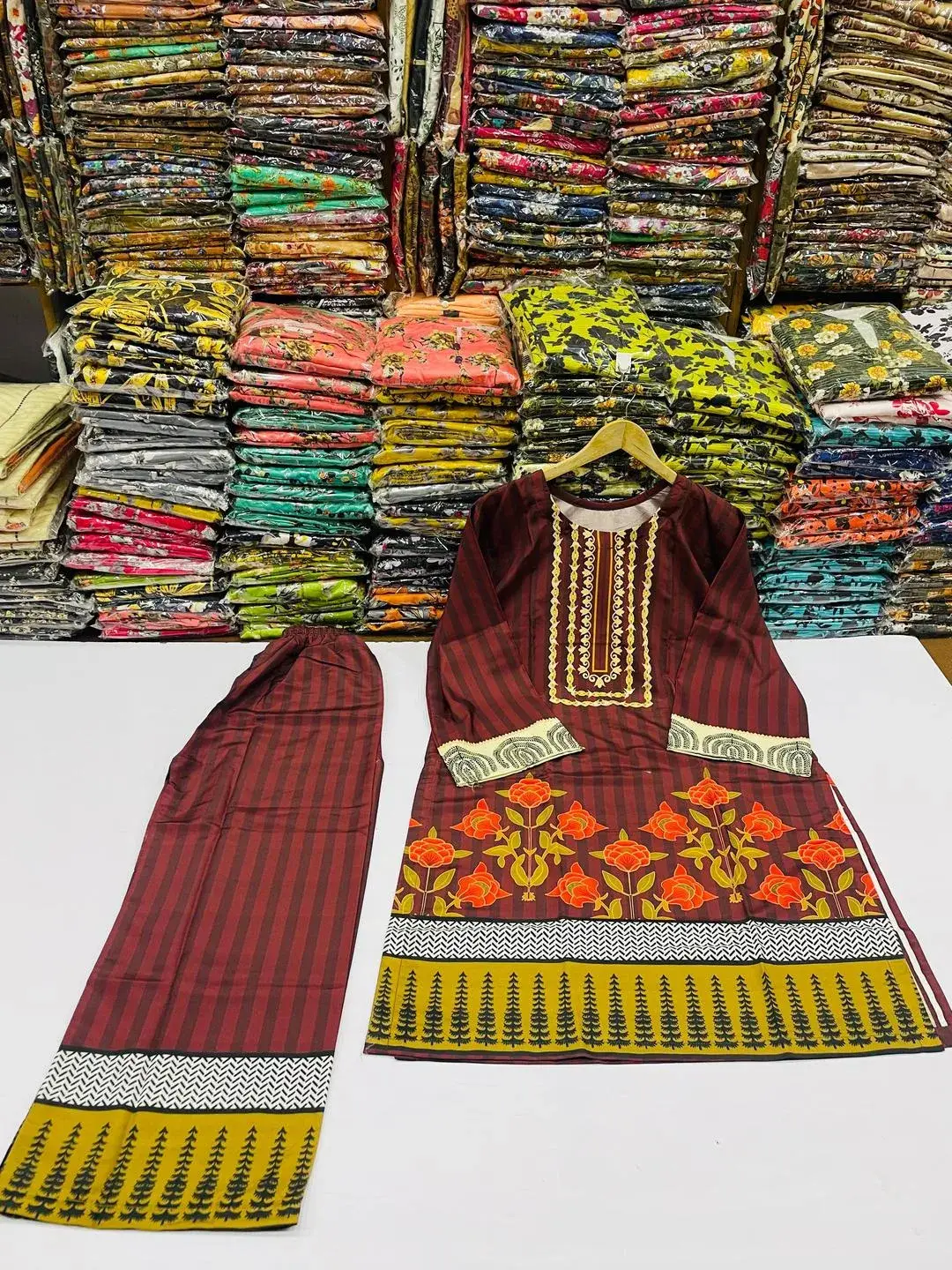 2Pcs Women's Stitched Grip Silk Printed Co Ord Set (Sonia)