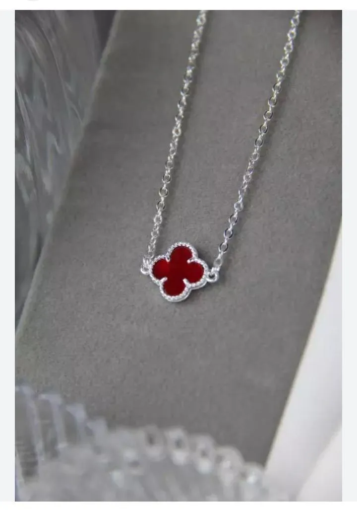 Silver Clover Pendant Necklace for Women Adjustable Silver