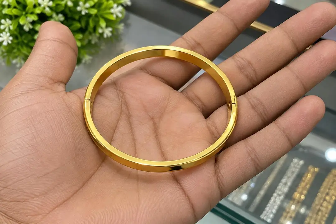 Golden Greek Pattern Kara Bracelet  for Men