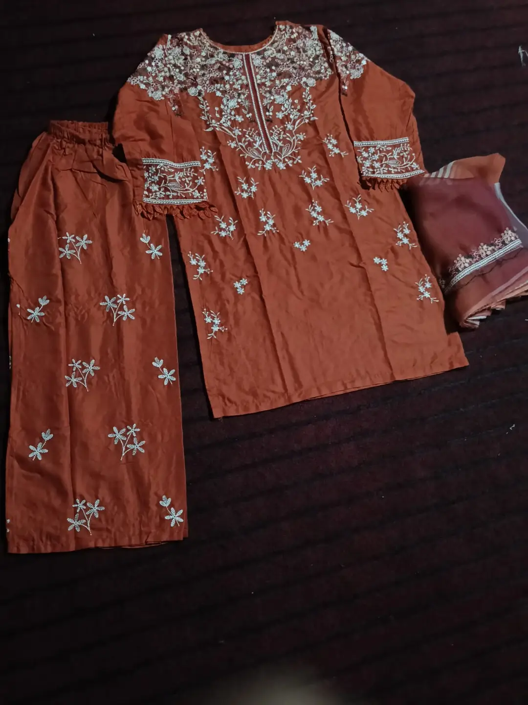 Rust Royal 3 Pcs Women's Stitched Linen Embroidered Suit