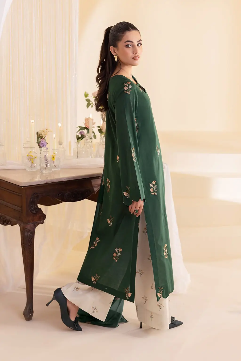 Parsa 3 Pcs Women's Stitched Cotton Embroidered Suit