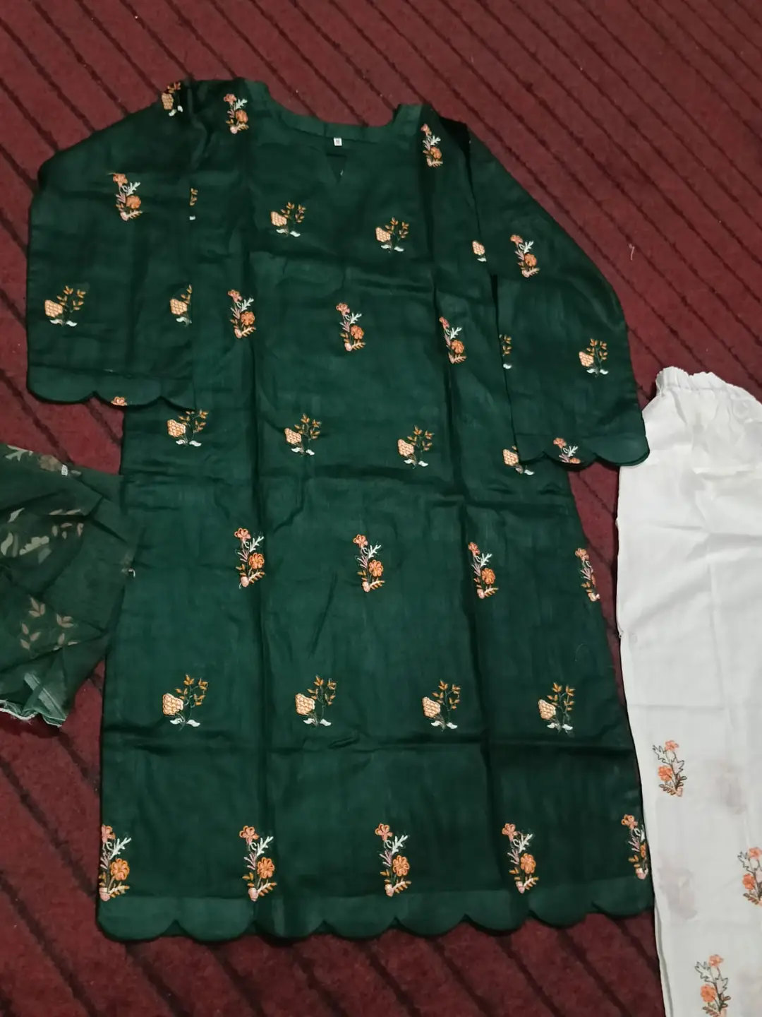 Parsa 3 Pcs Women's Stitched Cotton Embroidered Suit