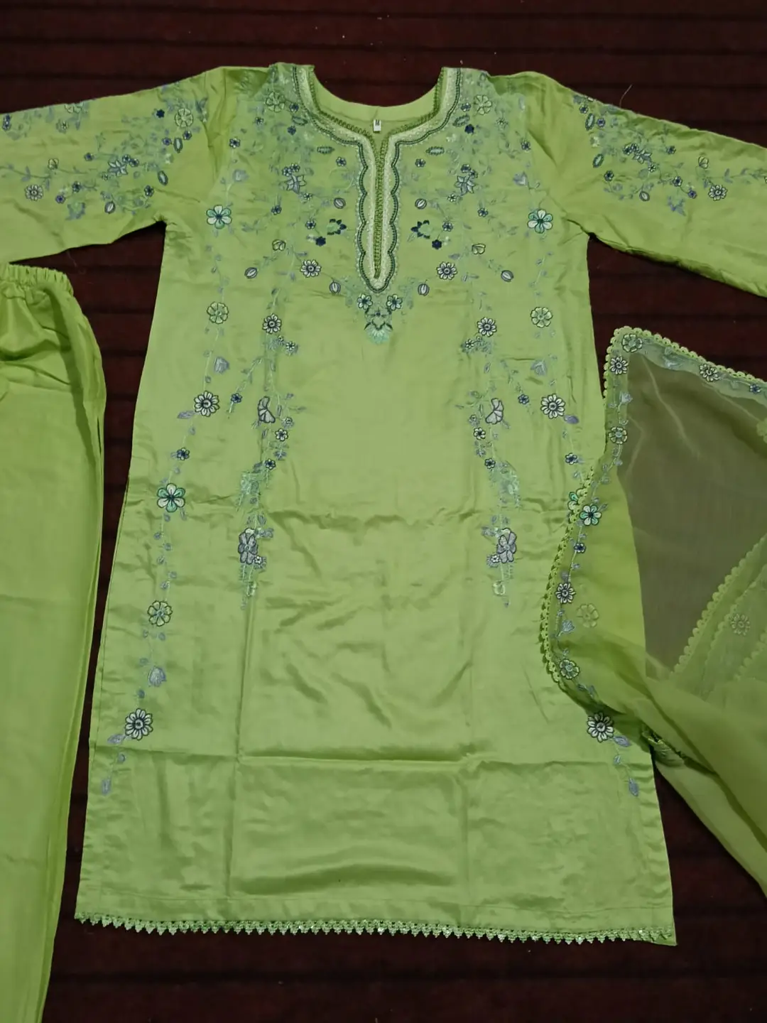 Pastel 3 Pcs Women's Stitched Linen Embroidered Suit