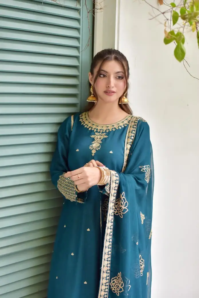Zimal 3 Pcs Women's Stitched Linen Embroidered Suit