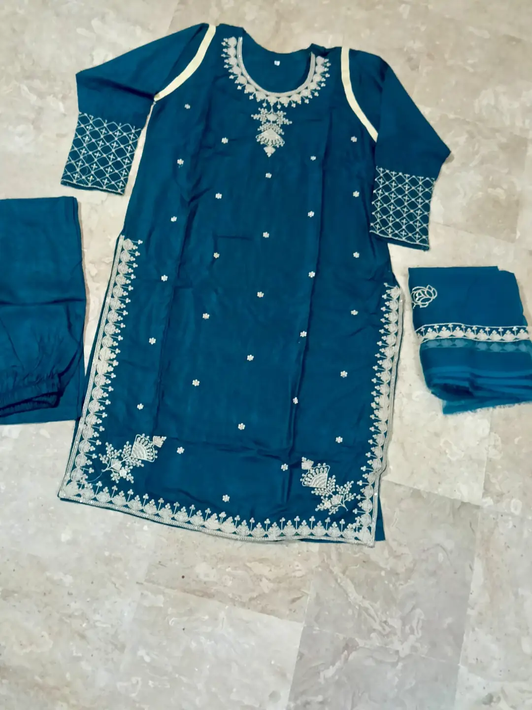 Zimal 3 Pcs Women's Stitched Linen Embroidered Suit