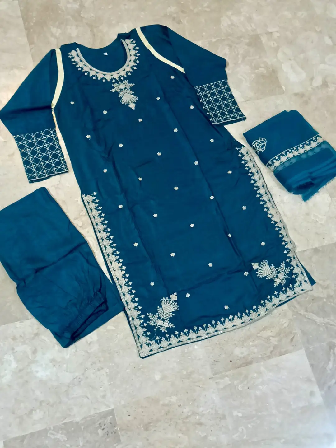 Zimal 3 Pcs Women's Stitched Linen Embroidered Suit