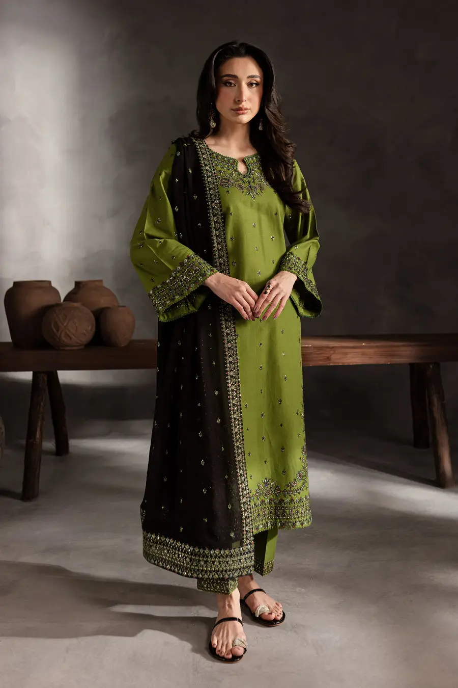 Ezah 3 Pcs Women's Stitched Linen Embroidered Suit