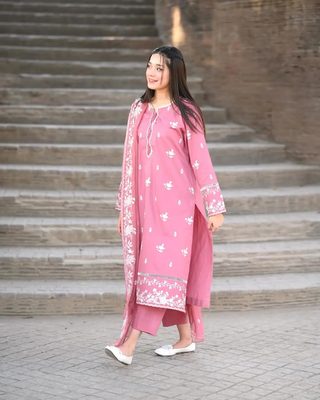 Blush 3 Pcs Women's Stitched Linen Embroidered Suit