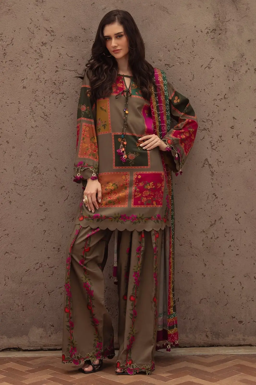 Browni 3 Pcs Women's Stitched Silk Printed Suit