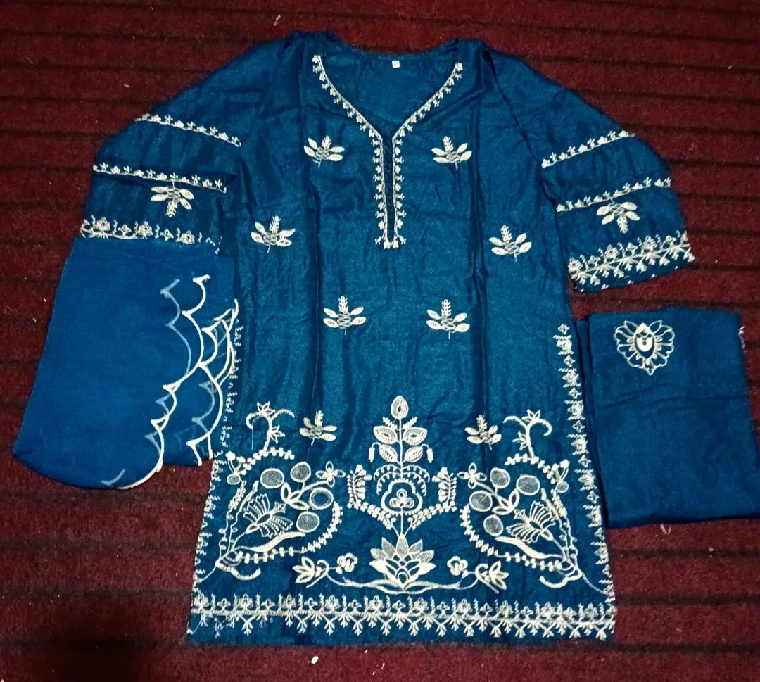 Neelum 3 Pcs Women's Stitched Linen Embroidered Suit