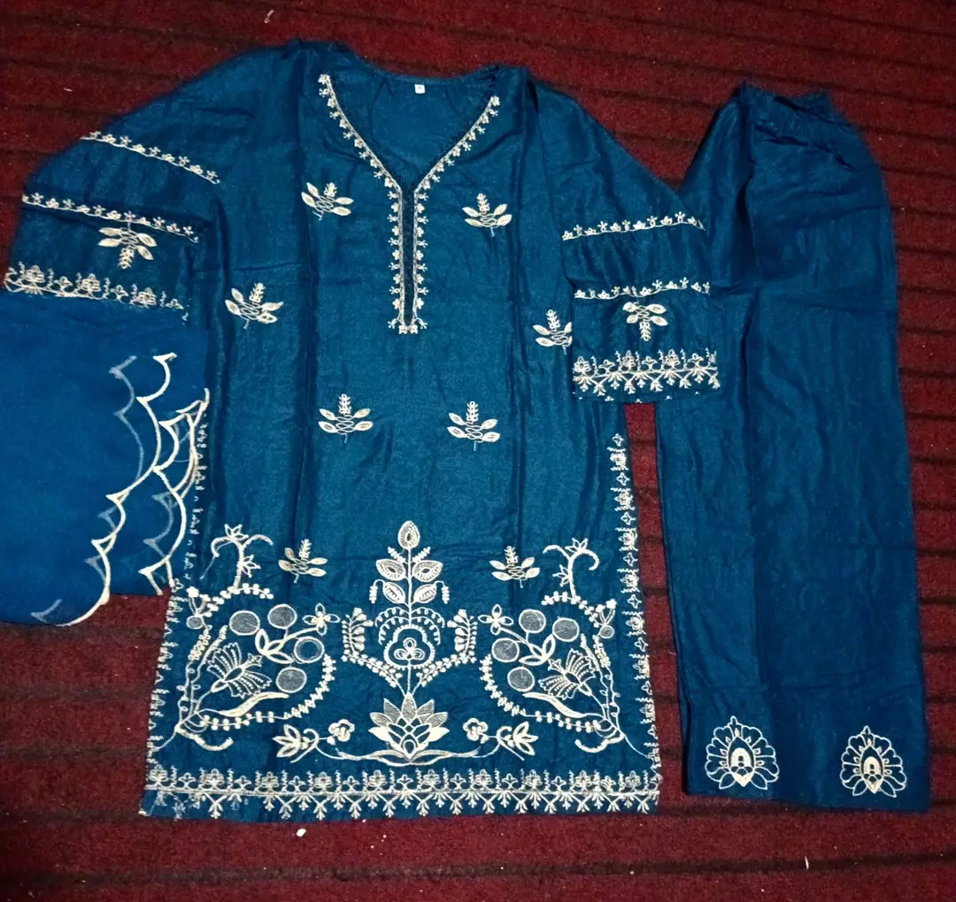 Neelum 3 Pcs Women's Stitched Linen Embroidered Suit