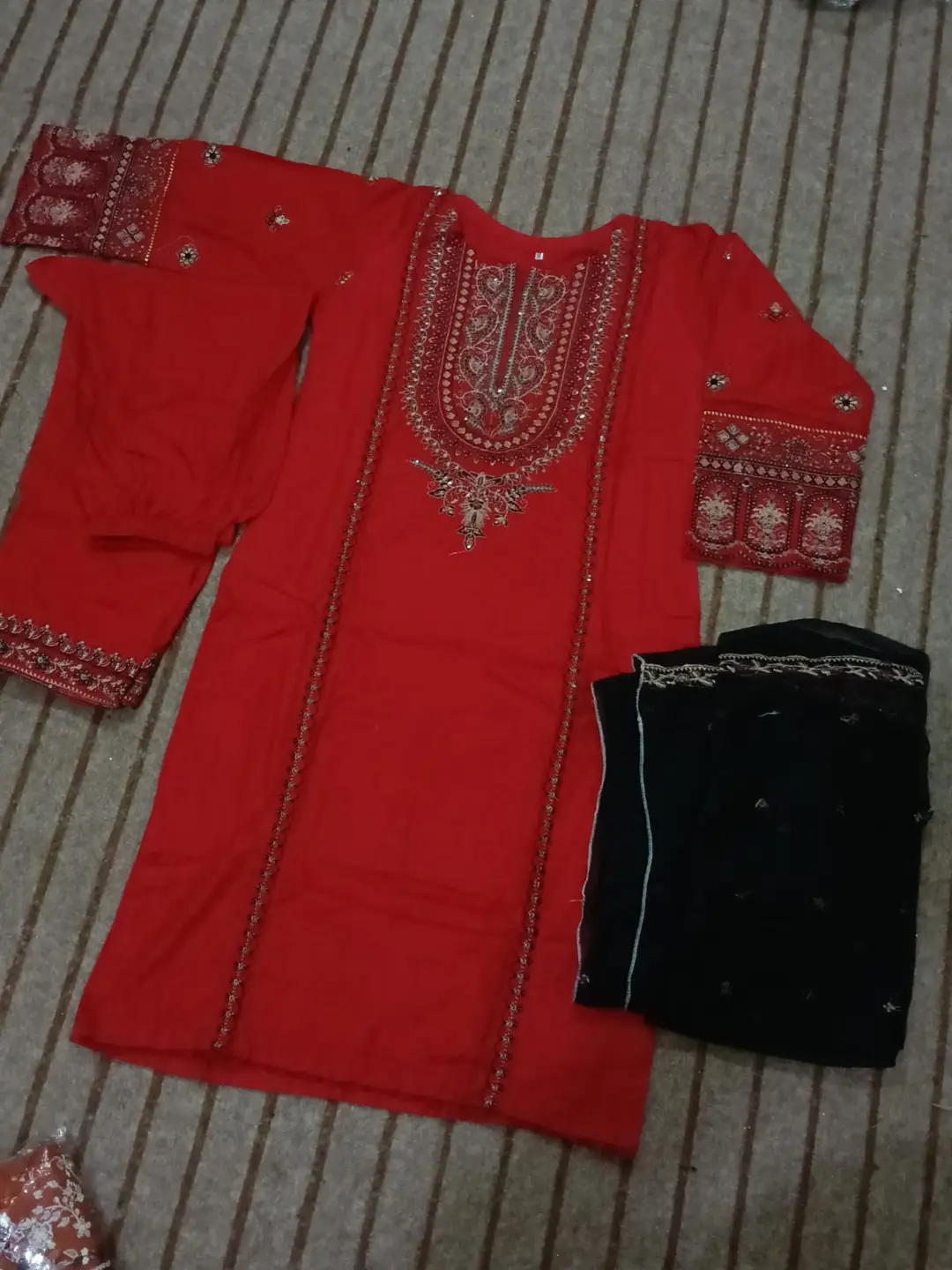 Adab 3 Pcs Women's Stitched Linen Embroidered Suit